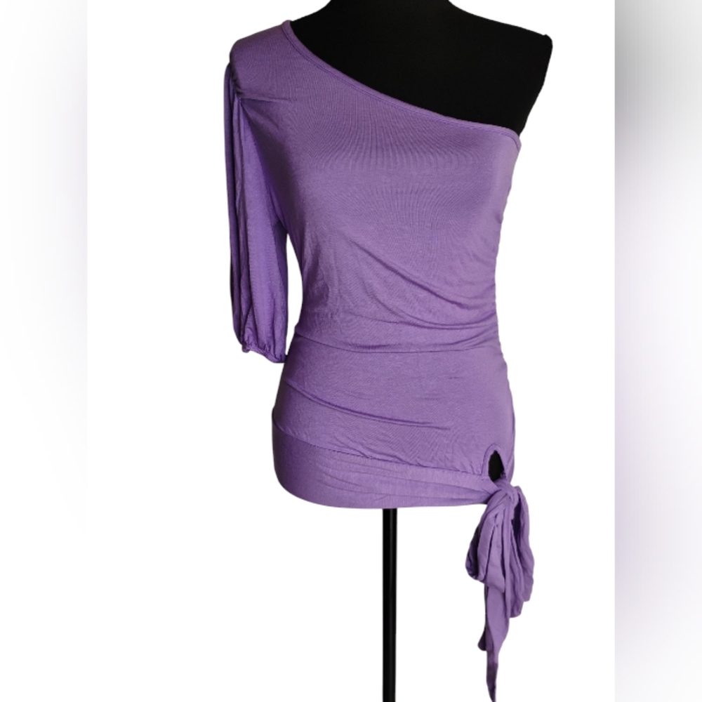 South Moon Under One-Shoulder Blouse Cute Top Lilac Sz M Ties Stretchy NWT